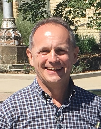 A headshot of Paul Fischer