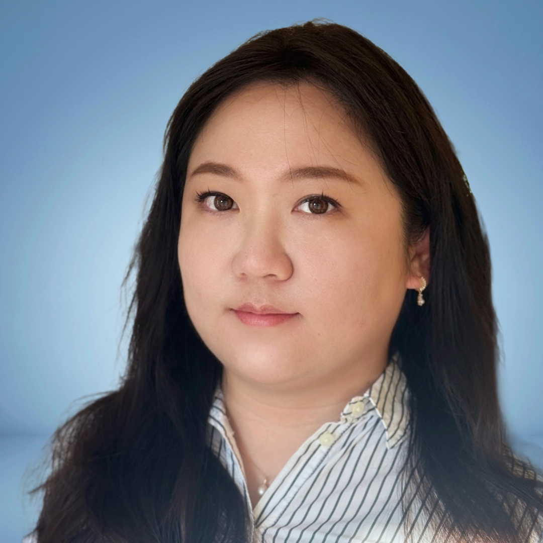 A headshot of Mengjiao Han